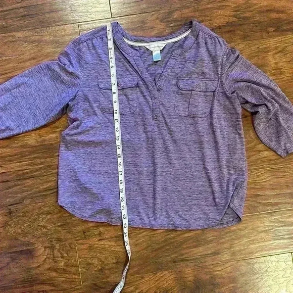 Christopher & Banks Three quarter length top - Picture 8 of 9